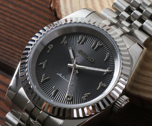 Arabic Textured Dial Black