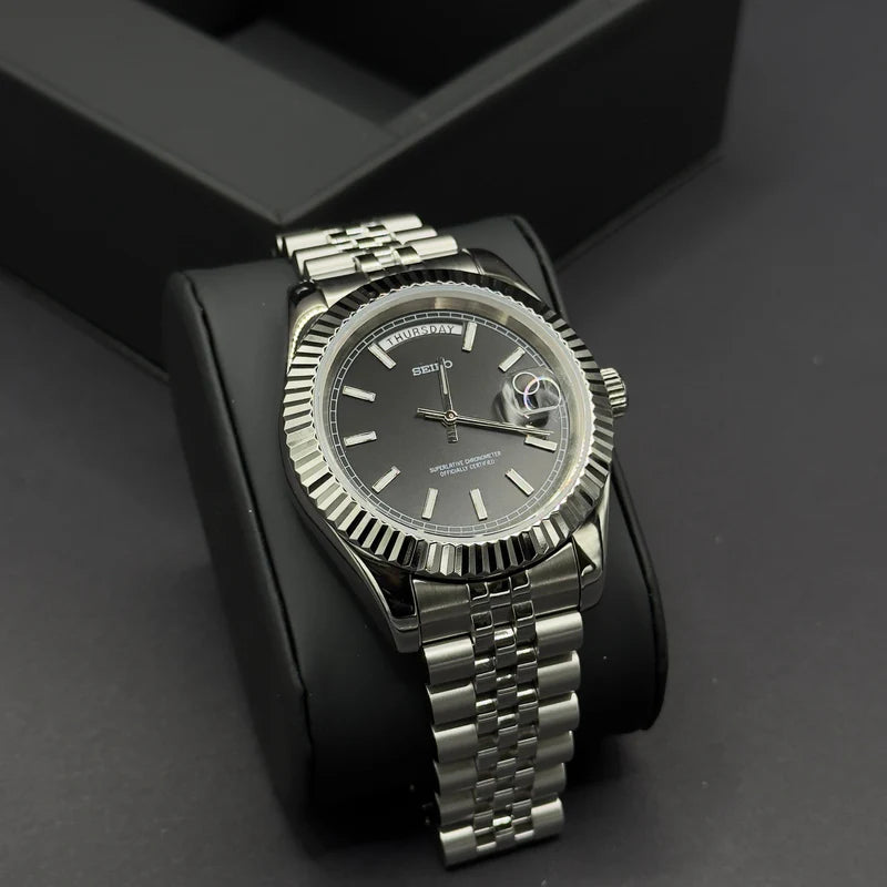 Seiko Day-Date Mod - Classic Black